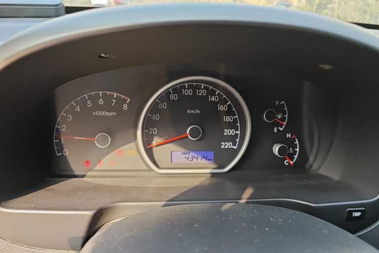 Used Hyundai Celesta 2015 1.6L Manual Comfort Model