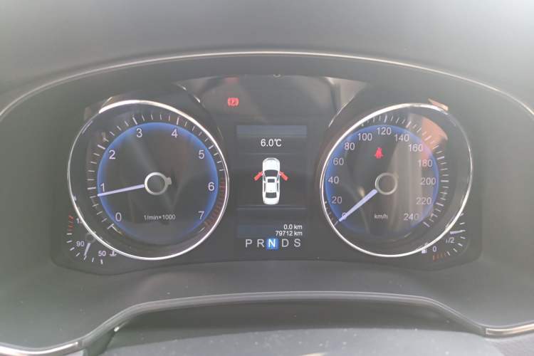 Used Hongqi H7 2015 2.0T Prestige Model