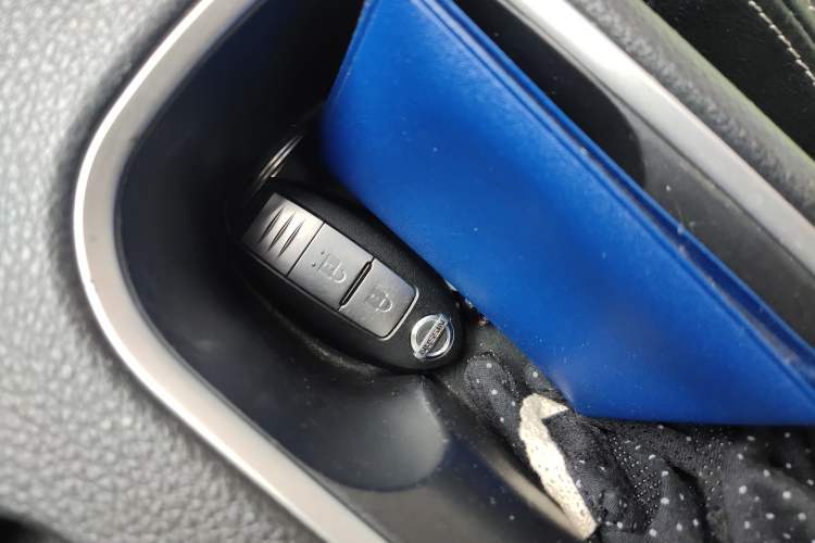 Used Nissan Tiida 2016 1.6L CVT Smart Drive Edition
