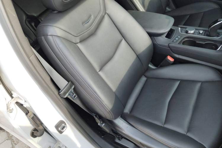 Used Cadillac XT5 2022 2.0T Four-Wheel Drive Luxury Version