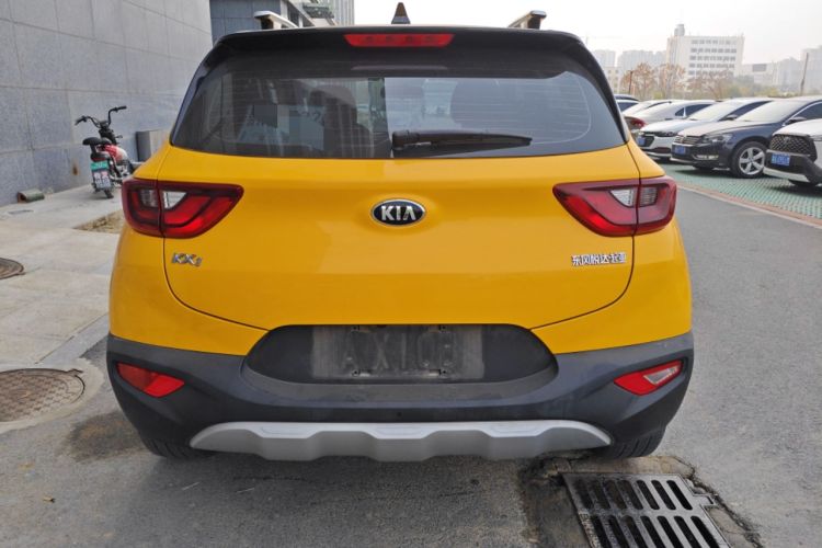 Used Kia kx1 Stonic 2021 1.4L CVT Fun & Sunroof Model