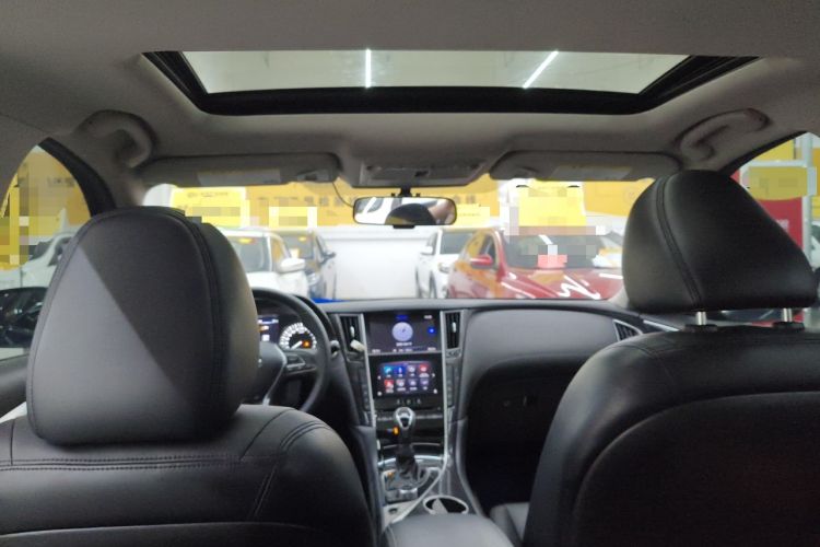 Used Infiniti Q50L 2018 2.0T Comfort Edition China VI Standard Headliner