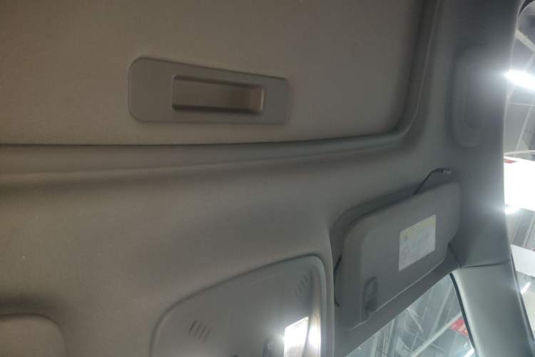 Used Chevrolet Malibu XL 2018 530T Automatic RuiChi Edition Headliner