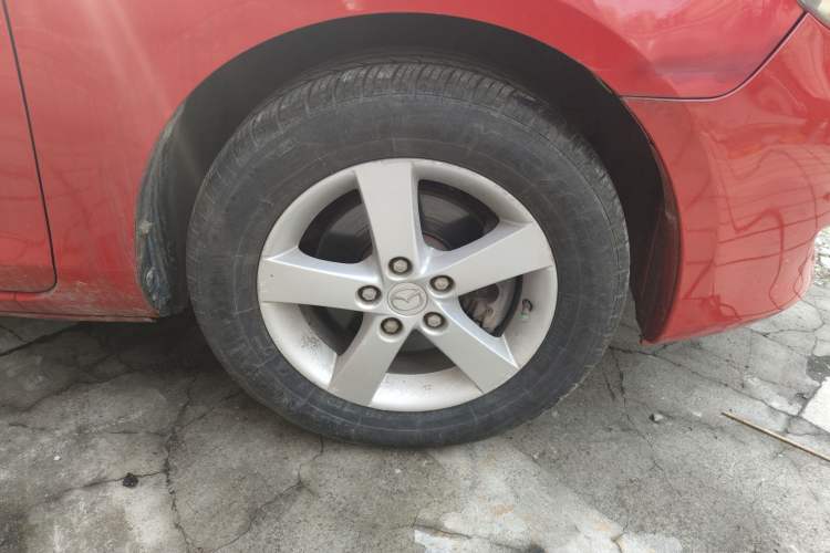 Used Mazda 3 2007 1.6L Manual Standard Edition Right Front Wheel Hub