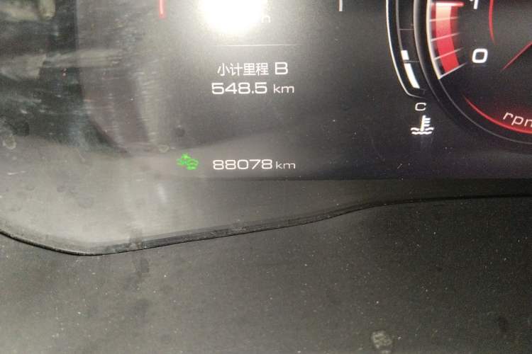 Used Wey VV5 2020 1.5T Two-Wheel Drive Smart Pioneer Odometer Close Up