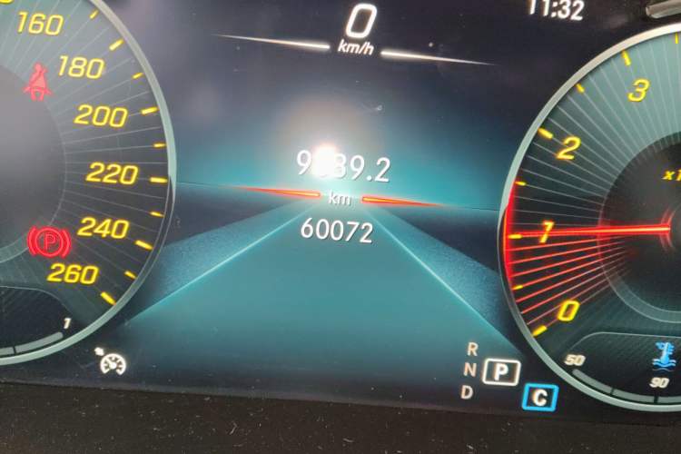 Used Mercedes-Benz GLC 2022 GLC 260 L 4MATIC Luxury Model Odometer Close Up