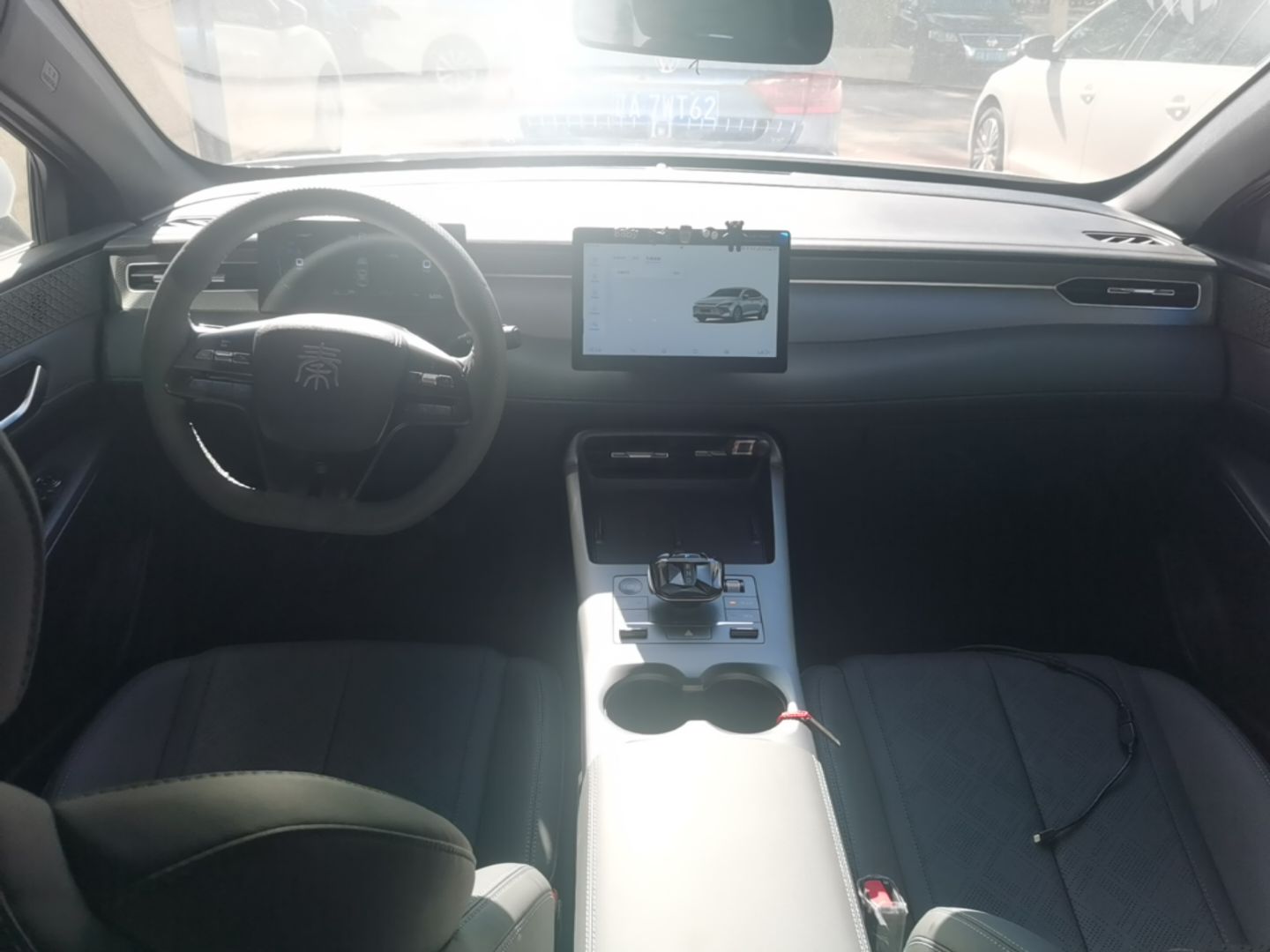 BYD Qin PLUS 2025 DM-i Smart Drive 55KM Leading Model — снимка 12
