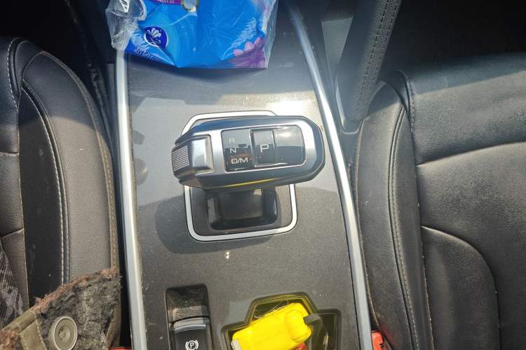 Used Haval H6 2019 Sport Edition 1.5T Automatic Two-Wheel Drive Elite Model China VI Gear Lever