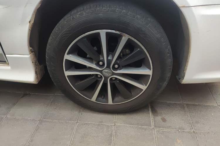 Used Soueast V3 Lingyue 2015 1.5L Manual Style Edition
