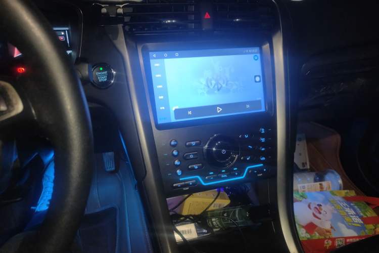 Used Ford Mondeo New Energy 2018 2.0 PHEV ZhiShang Trim
