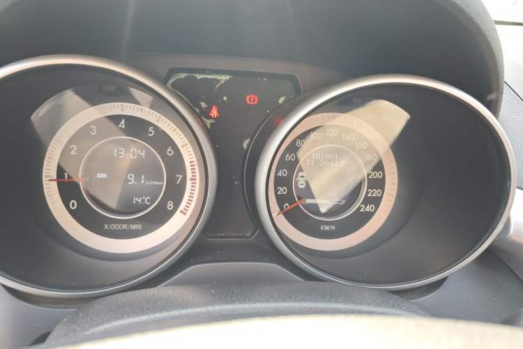 Used Bestune X80 2013 2.0L manual luxury version