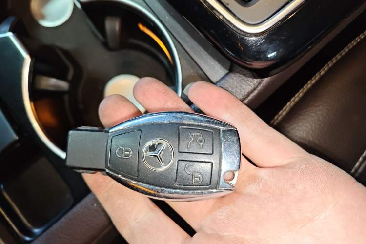 Used Mercedes-Benz GLE 2016 GLE 320 4MATIC Dynamic Edition Vehicle Key