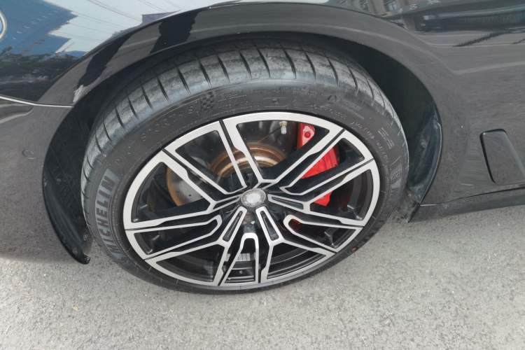 Used BMW 5 Series 2020 525Li M Sport Package