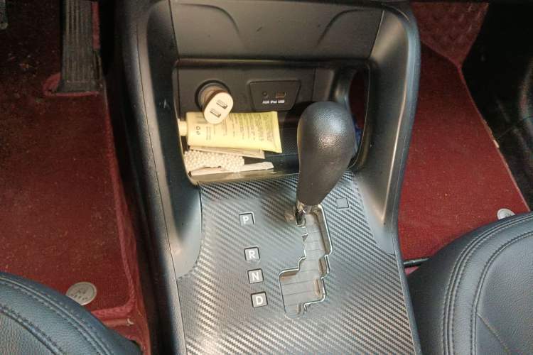 Used Hyundai ix35 2012 2.0L Automatic Two-Wheel Drive New Edition GL