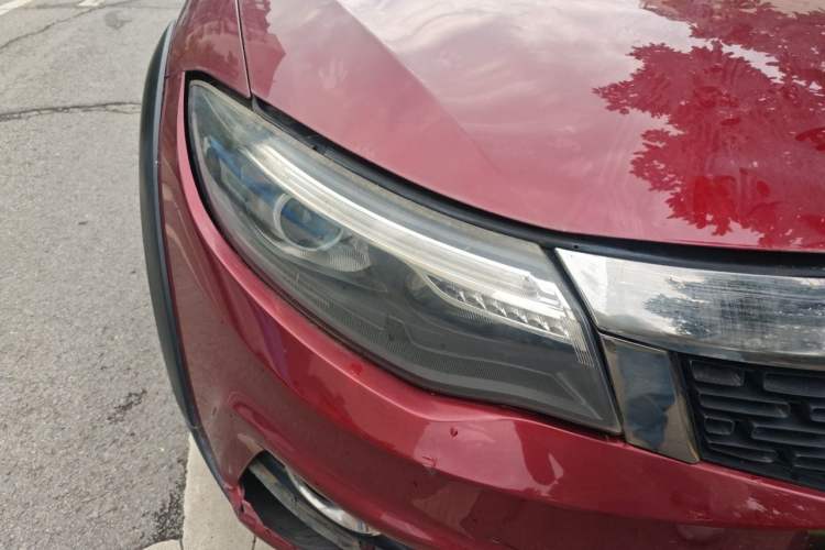 Used Qoros 3 2015 Hatchback 1.6T Automatic Cool Edition

