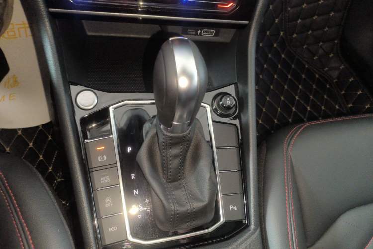 Used Volkswagen Lavida 2023 300TSI DSG Starry Sky Elite Edition