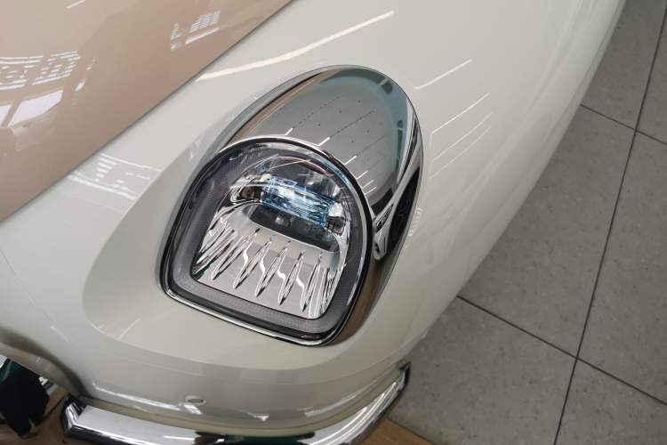 Used ORA Ballet Cat 2023 401 km Luxury Version Left Front Headlight