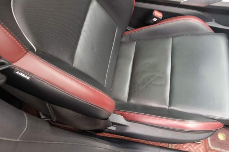 Used Geely Auto Coolray 2019 Sport Version 260T DCT Explorer China VI Standard Right Front Seat