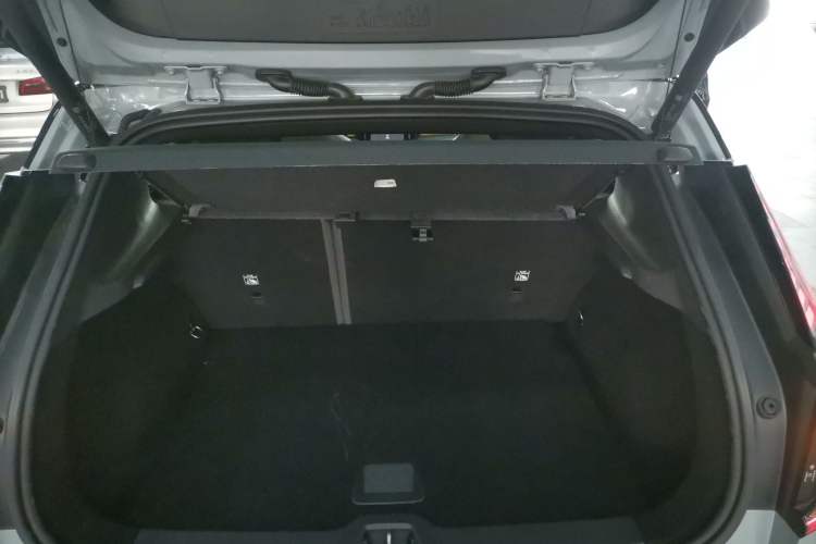 Used Volvo EX30 2025 Rear-Drive Long-Range Version Ultra
