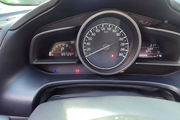 Used Mazda 3 Axela 2017 Sedan 2.0L Automatic Prestige Model China V Standard Odometer Close Up