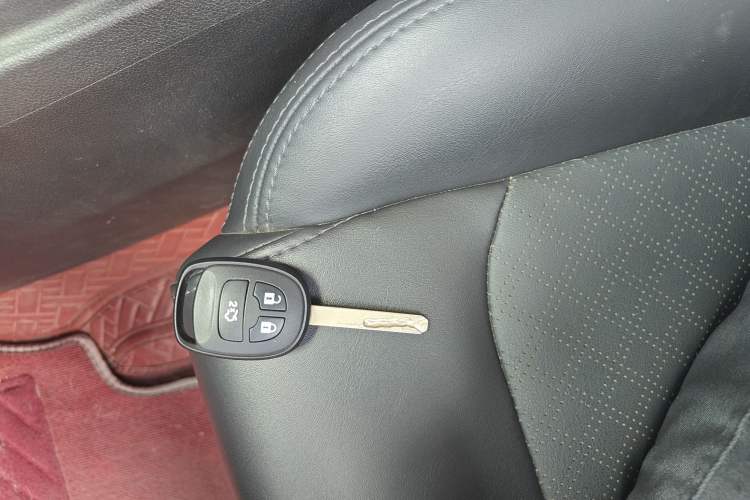 Used Changan Eado New Energy 2022 EV460 Smart Ride-Hailing Edition – Lithium Iron Phosphate