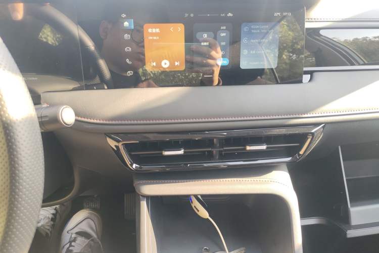 Used Roewe i5 2026 Model 1.5L Manual Comfort Version Audio And AC Panel