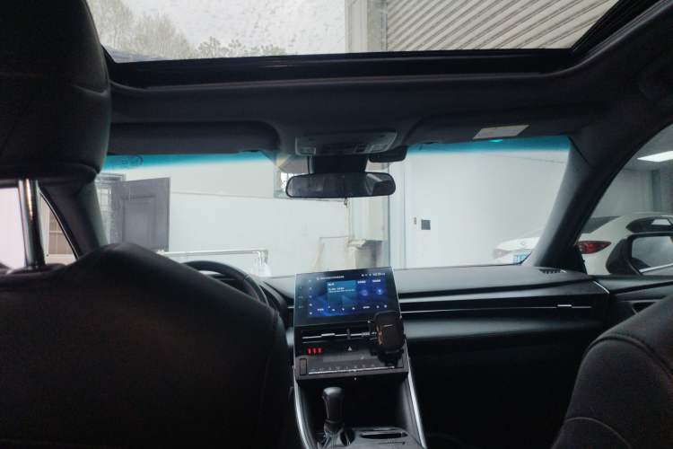 Used Toyota Avalon 2023 Dual-Engine 2.5L Luxury Edition Headliner