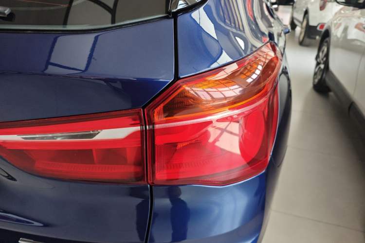 Used BMW X1 2019 sDrive20Li Leading Model