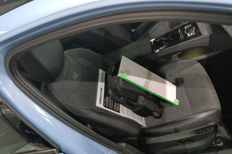 Used Volkswagen Tiguan L 2024 PRO 380TSI Four-Wheel Drive R-Line Prestige Edition Right Front Seat