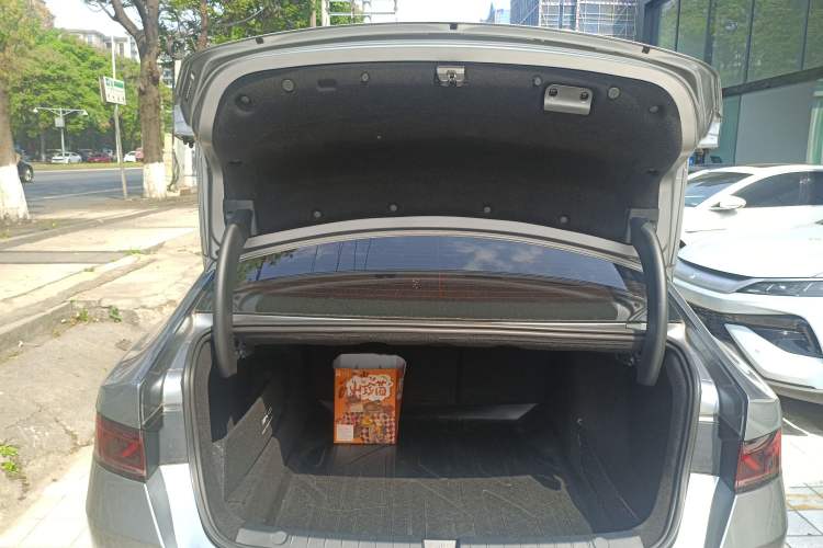 Used BYD Qin PLUS 2023 Champion Edition DM-i 55KM Leading Model