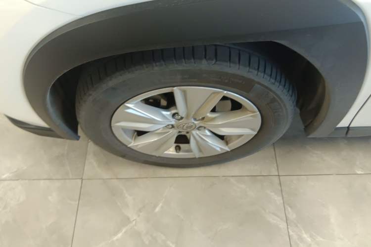 Used Lexus UX 2020 260h Explore & Adventure Edition