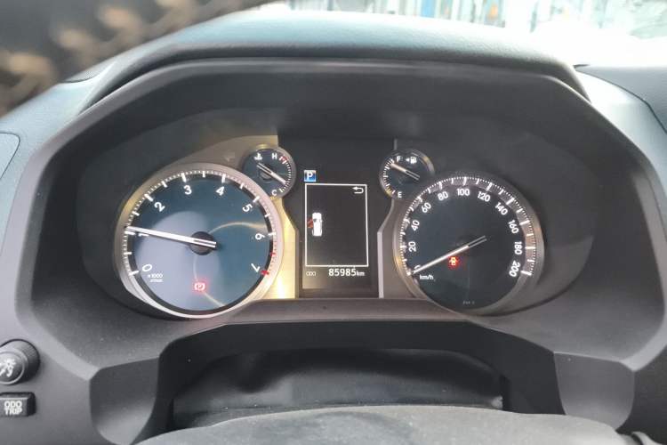 Used Toyota Prado 2019 3.5L Automatic TX-L Deluxe Edition with Rear-Mounted Spare Tire Instrument Cluster