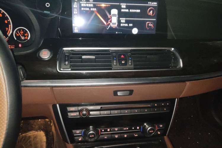 Used BMW 5 Series GT 2010 535i Luxury Edition