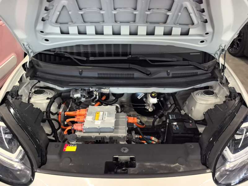 Used Wuling Bingo 2023 203km Light Edition — 19