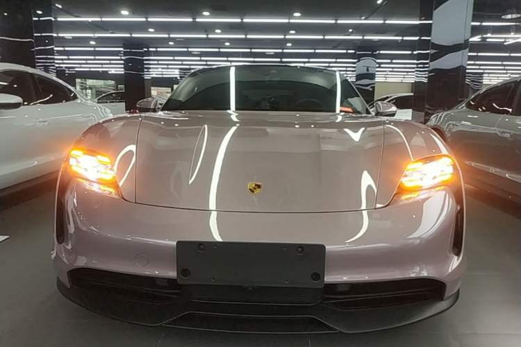 Used Porsche Taycan 2020 Taycan Front