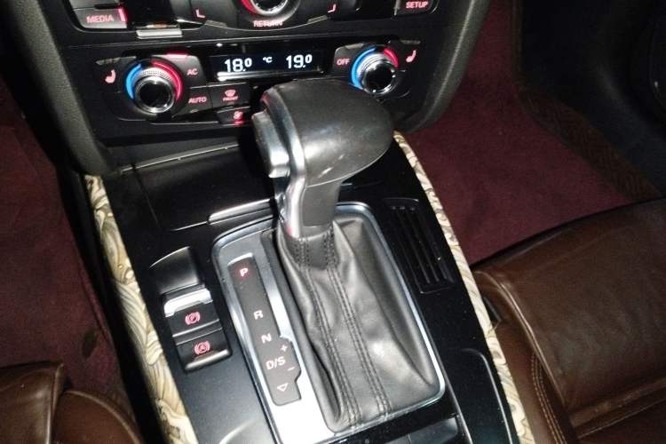 Used Audi A5 2013 Cabriolet 40 TFSI quattro
