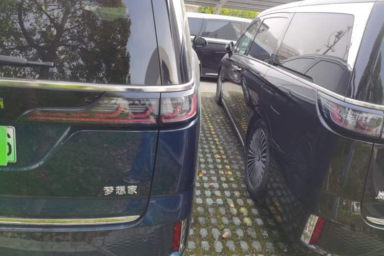 Used VOYAH Dream 2025 PHEV Four-Wheel-Drive Flagship Kunpeng Edition