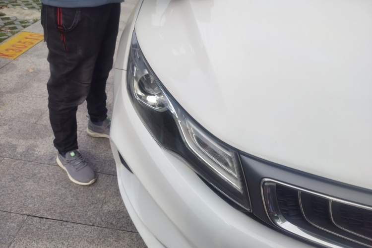 Used Geely Auto Emgrand GL 2017 1.8L DCT Elite Model
