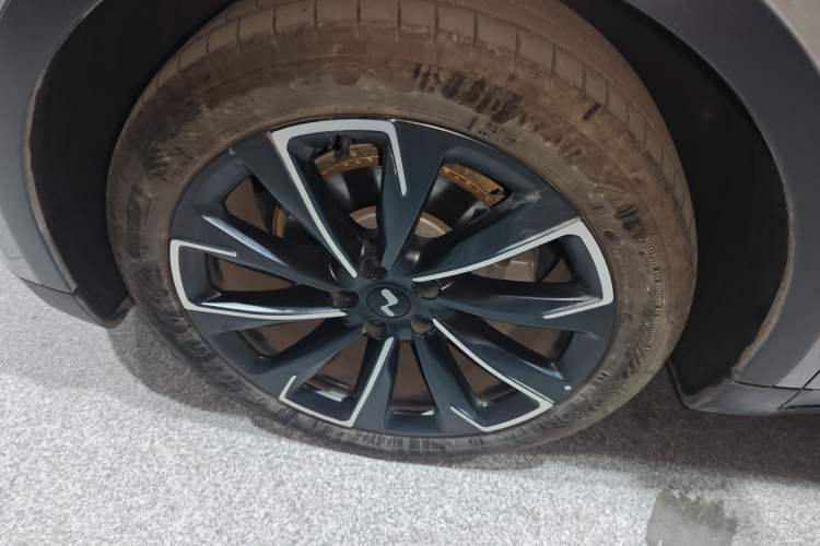 Used ONVO L60 2024 60 kWh Rear-Drive Version