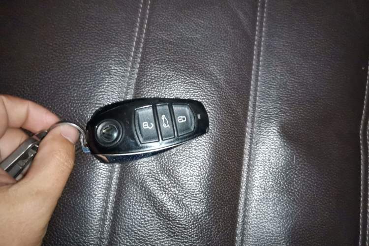 Used Volkswagen Touareg 2016 3.0 TSI Standard Version Vehicle Key