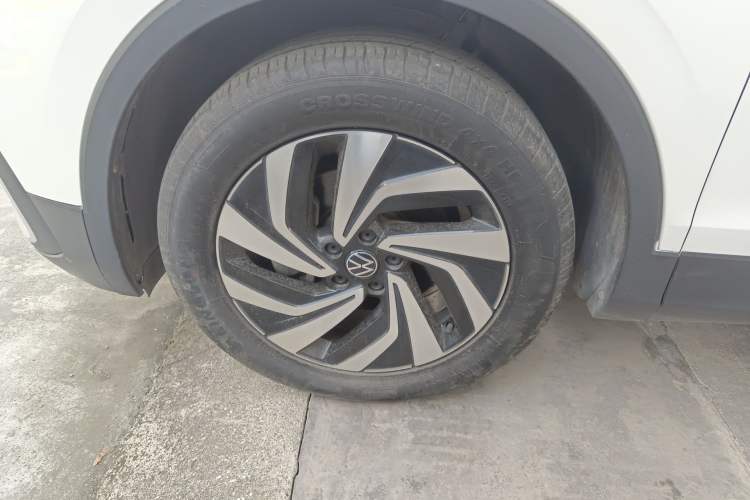 Used Volkswagen Tiguan L 2022 330TSI Automatic Two-Wheel Drive Comfort Edition Exterior 4