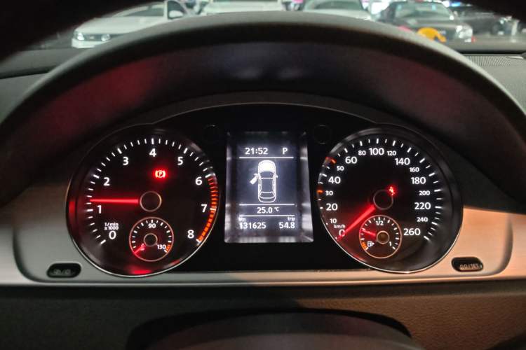 Used Volkswagen Magotan 2015 1.8TSI Advanced Model Instrument Cluster