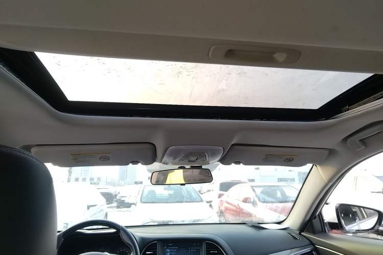 Used GAC Trumpchi GA6 2016 235T Manual Elite Edition Headliner