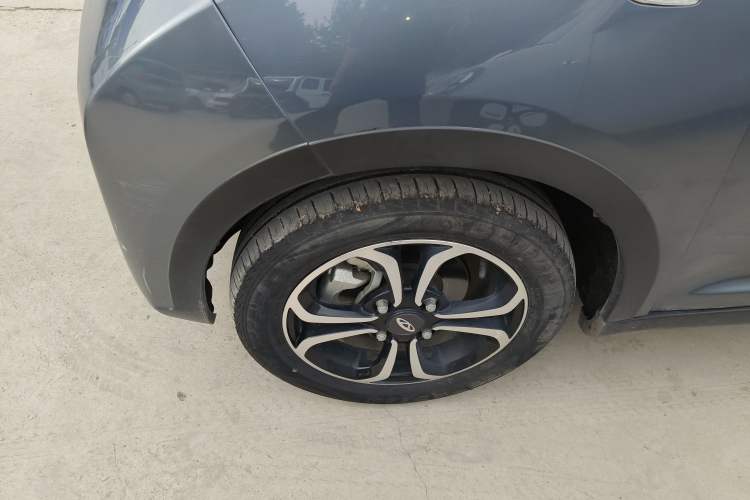 Used Chery QQ Little Ant 2021 150 000 Yuan "Ant Fan" Edition New Ant Cool Version Lithium-Ion Battery