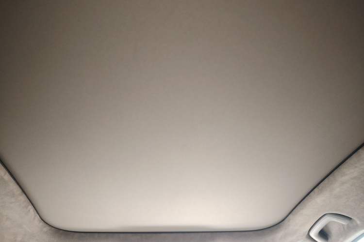 Used Hyptec HT 2023 670 Rear-Drive Ultra-High-Voltage NDA Version