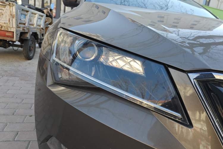 Used Skoda Superb 2016 TSI280 DSG Innovation Edition
