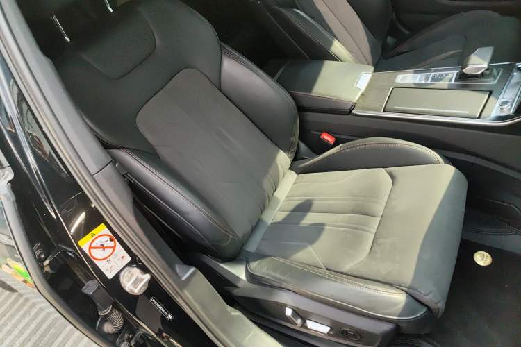 Used Audi A6L 2024 45 TFSI quattro Prestige Dynamic Edition
