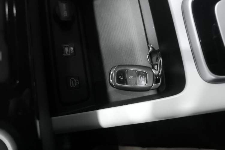 Used Hyundai ix35 2023 Musso 2.0L Deluxe Edition DLX