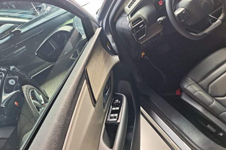 Used Citroen C5 X 2023 1.6T Enjoy the Extraordinary