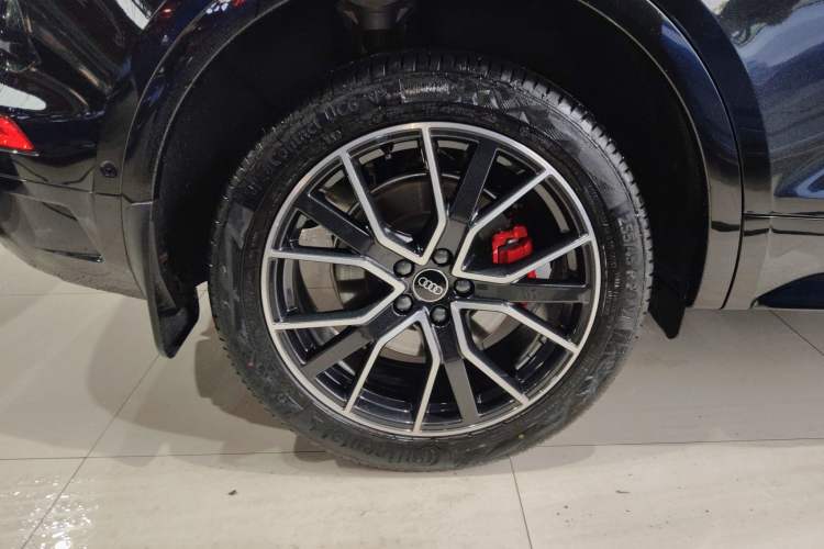 Used Audi Q5L 2025 quattro 45th Anniversary Edition 45 TFSI Luxury Dynamic Model